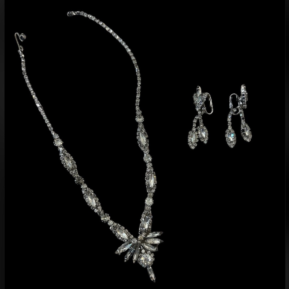Vintage 50’s necklace, earring set